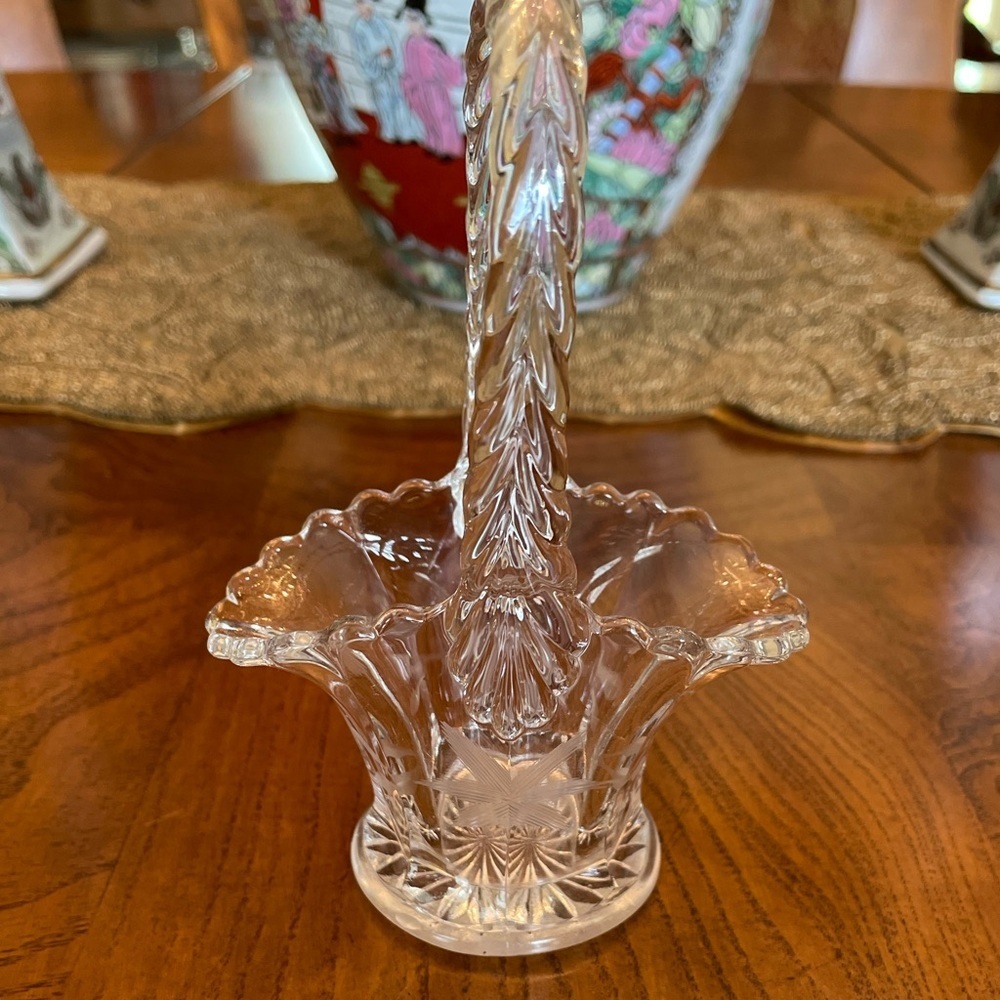 Vintage Duncan & Miller Clear Etched Crystal Cut Glass Brides Basket, Scalloped